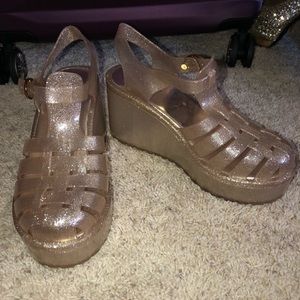 Gold glitter jelly platform shoes